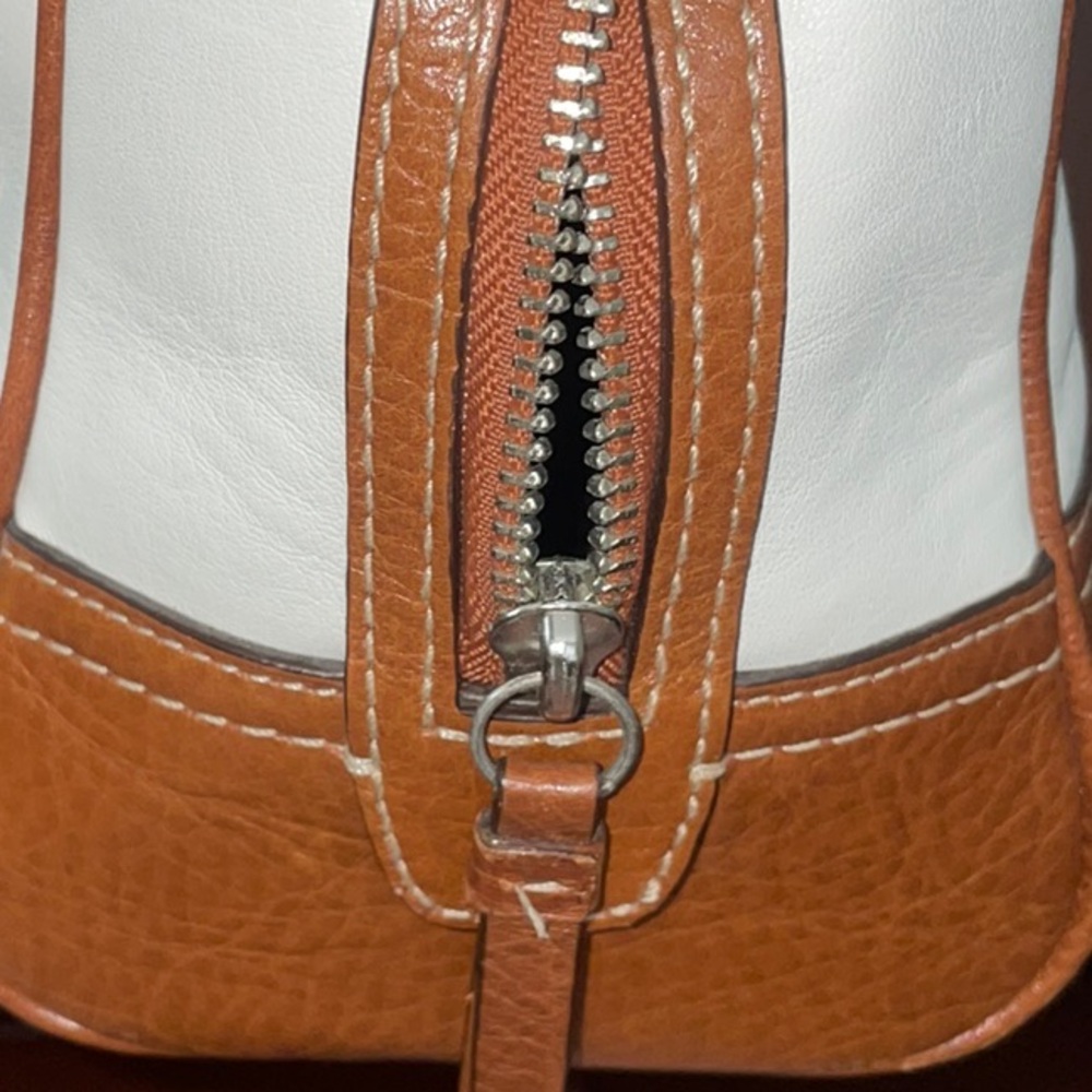 Coach Leather satchel, classic, white,  NWOT - Picture 7 of 12